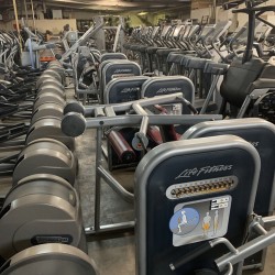 Life Fitness Circuit Series Strength Circuits 